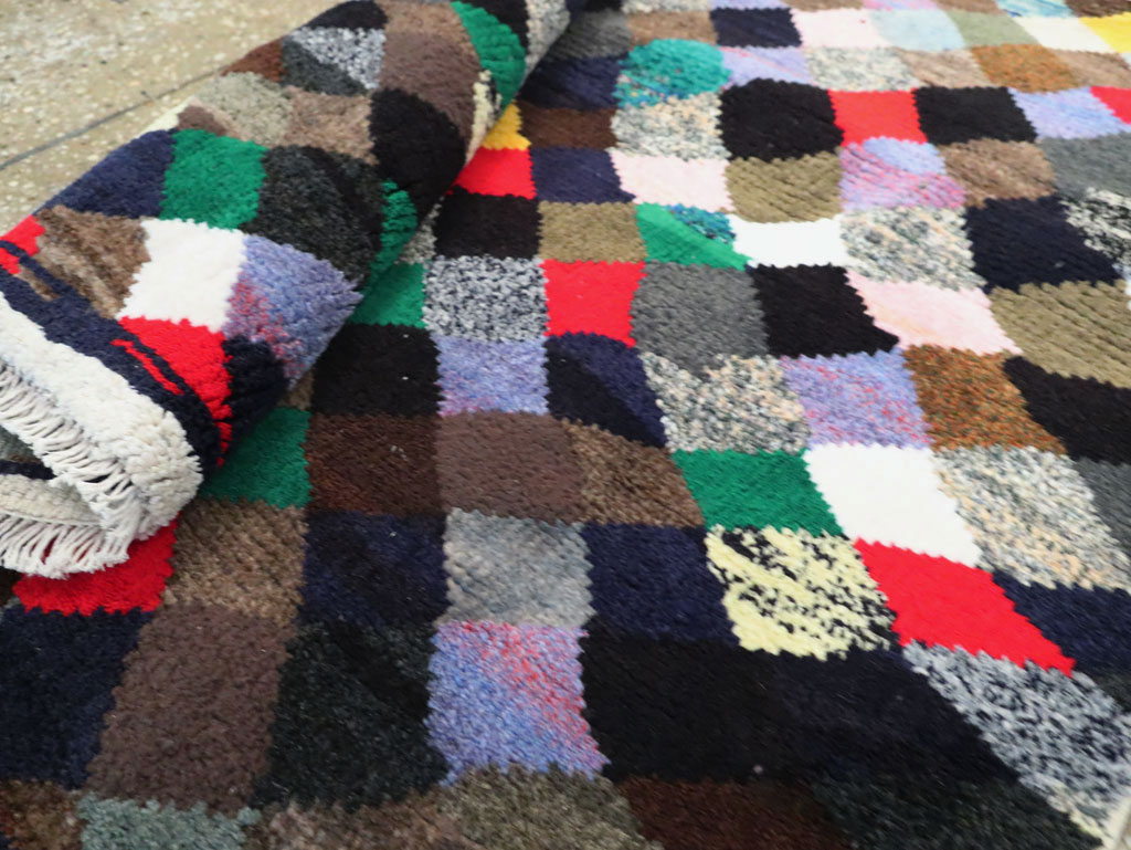 Vintage Persian Art Deco Style Shiraz Throw Rug, No.27387 - Galerie Shabab