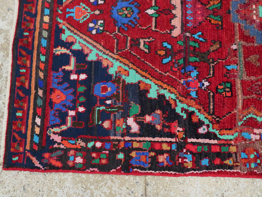 Vintage Persian Hamadan Throw Rug, No.27390 - Galerie Shabab