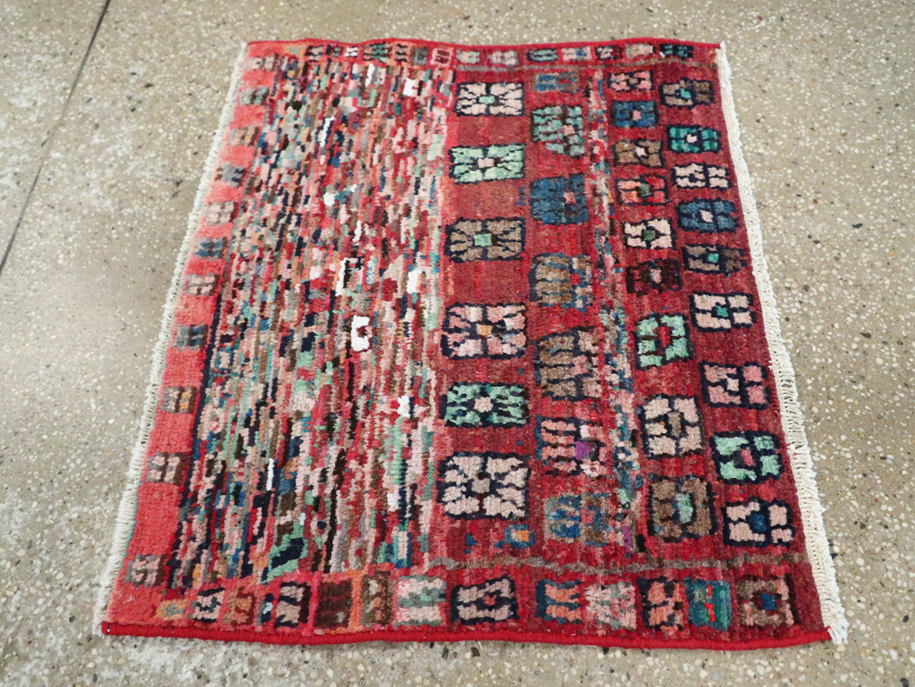 Vintage Persian Shiraz Rug, No.27391 - Galerie Shabab