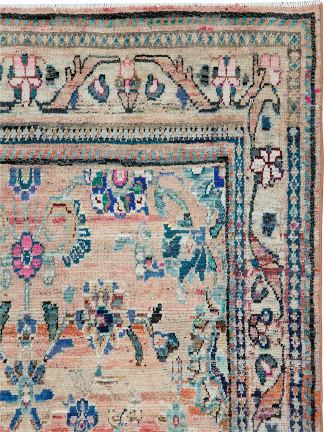 Vintage Persian Mahal Gallery Rug, No.27398 - Galerie Shabab
