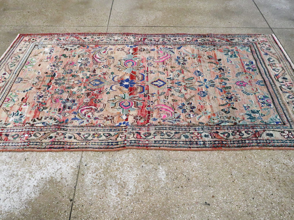 Vintage Persian Mahal Gallery Rug, No.27398 - Galerie Shabab