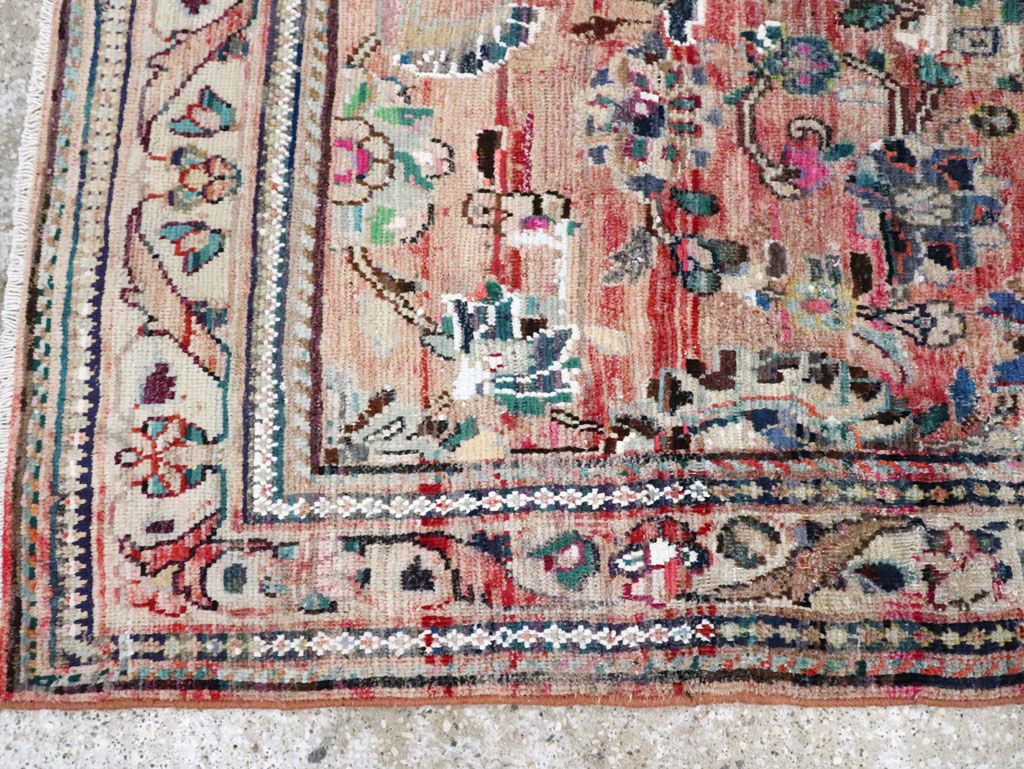 Vintage Persian Mahal Gallery Rug, No.27398 - Galerie Shabab