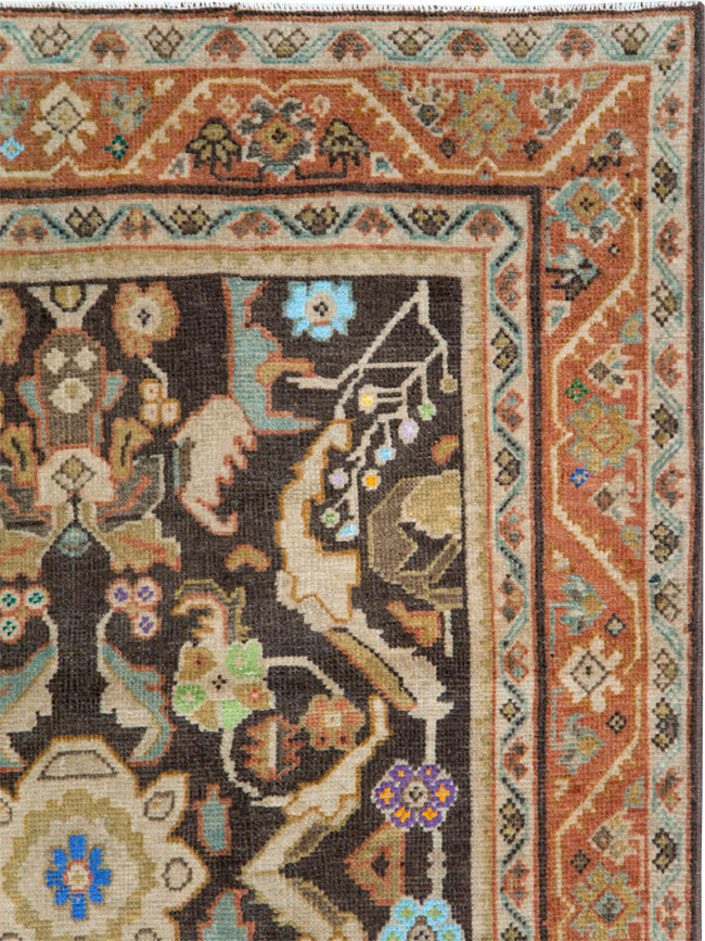 Vintage Persian Mahal Gallery Rug, No.27399 - Galerie Shabab