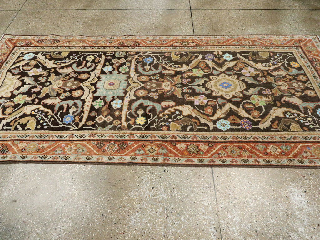 Vintage Persian Mahal Gallery Rug, No.27399 - Galerie Shabab