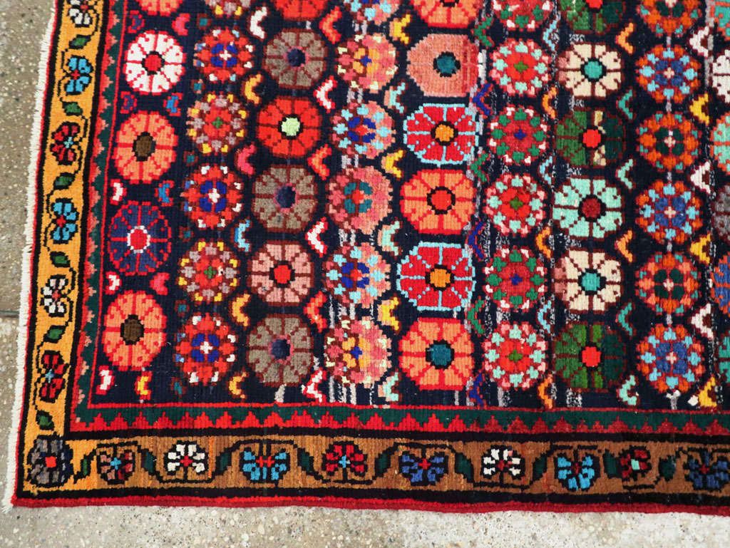 Vintage Persian Hamadan Rug, No.27403 - Galerie Shabab