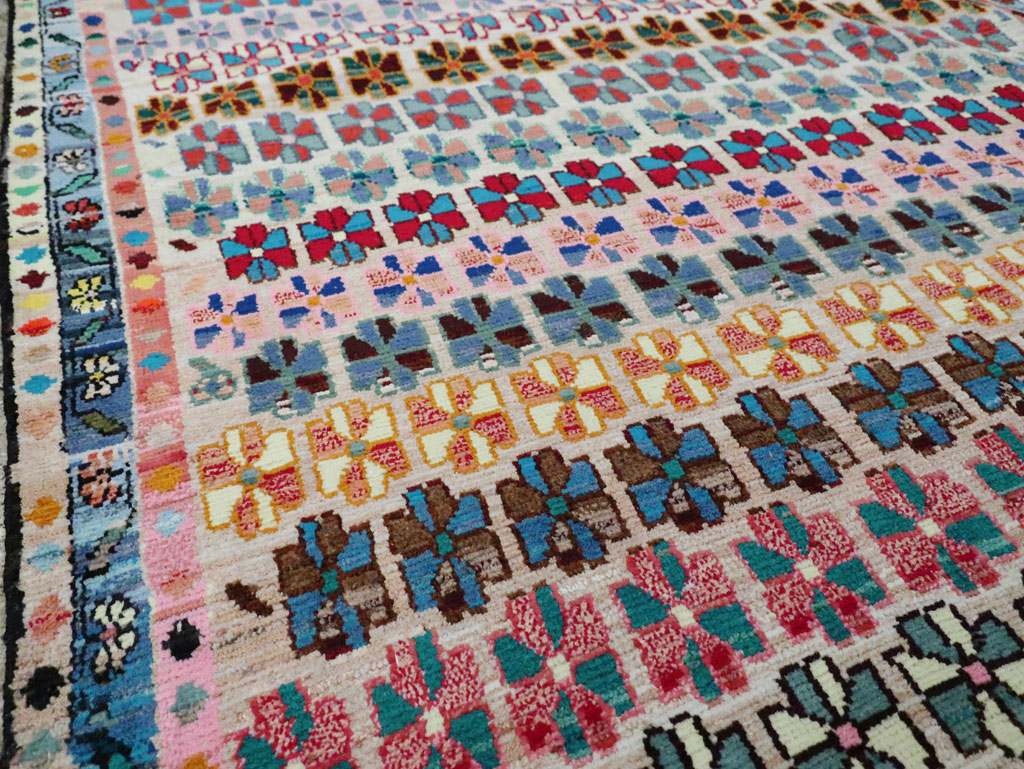 Vintage Persian Hamadan Gallery Rug, No.27406 - Galerie Shabab