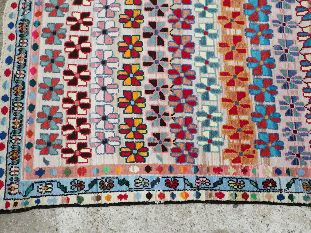 Vintage Persian Hamadan Gallery Rug, No.27406 - Galerie Shabab