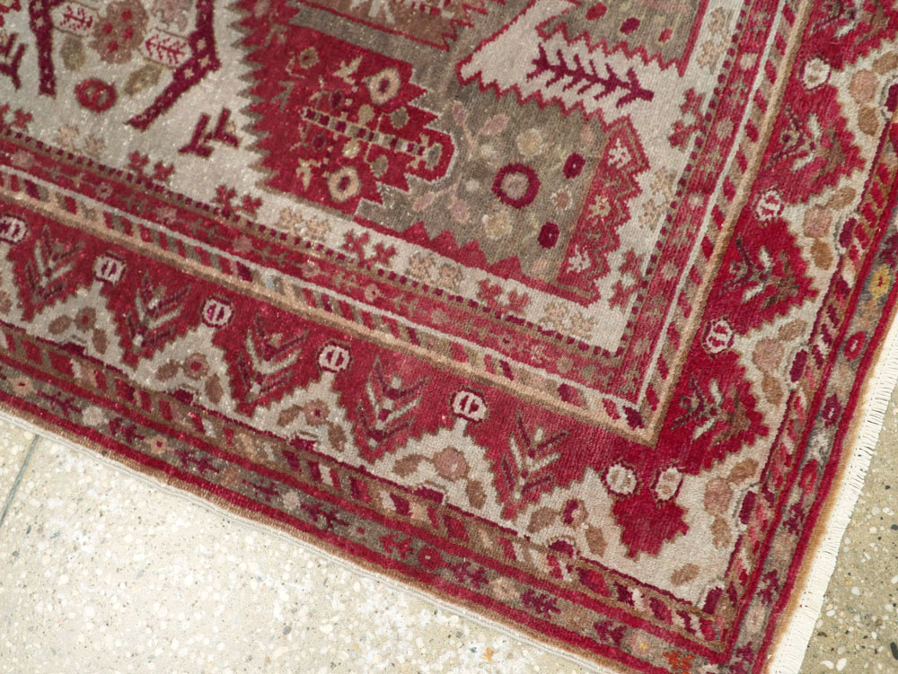 Vintage Persian Ardabil Throw Rug, No.27415 - Galerie Shabab