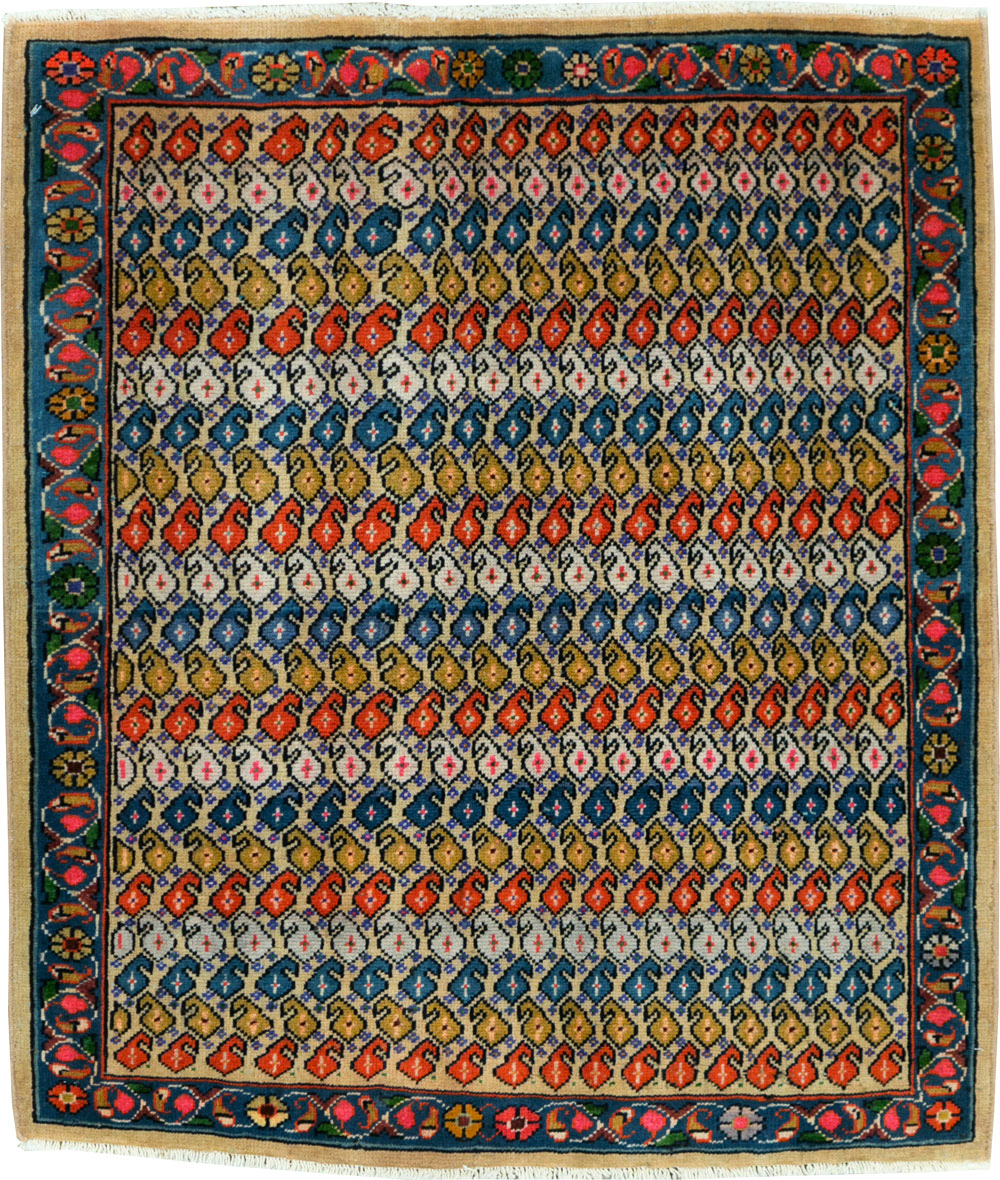 Vintage Persian Mahal Rug, No.27422 - Galerie Shabab