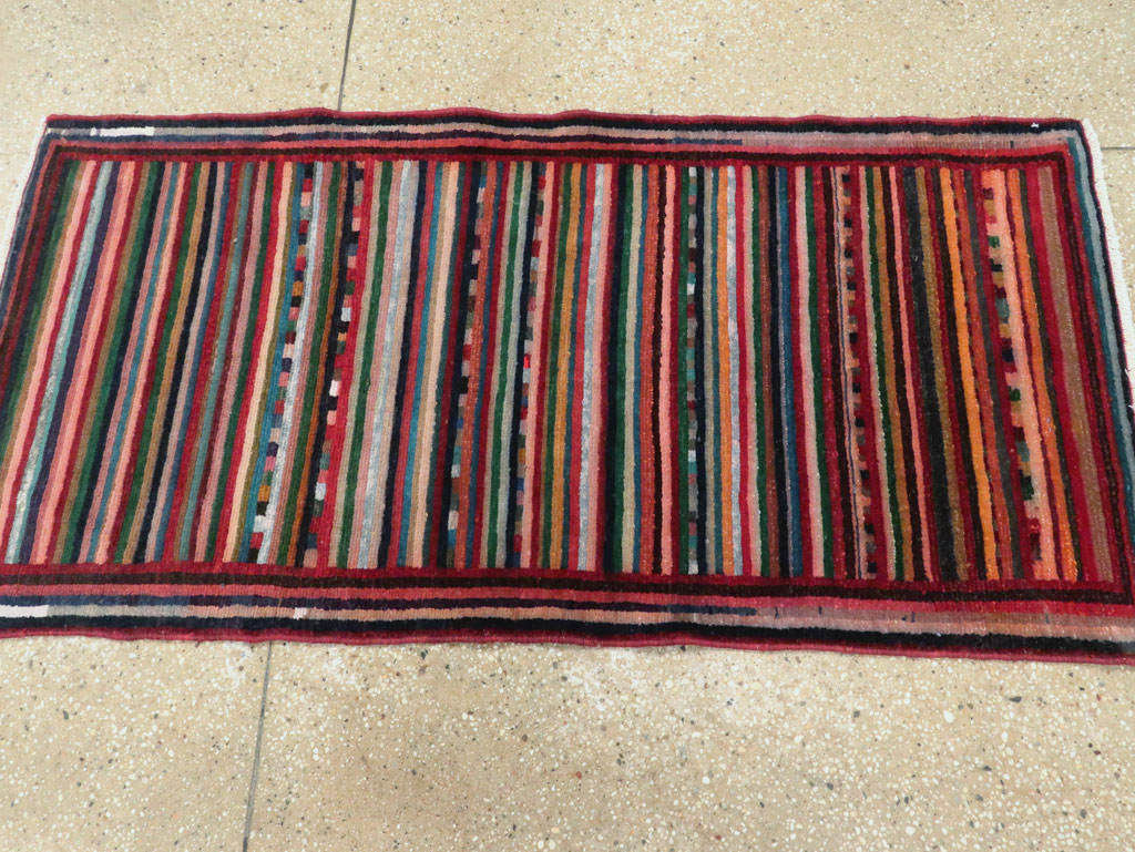 Vintage Persian Mahal Rug, No.27427 - Galerie Shabab