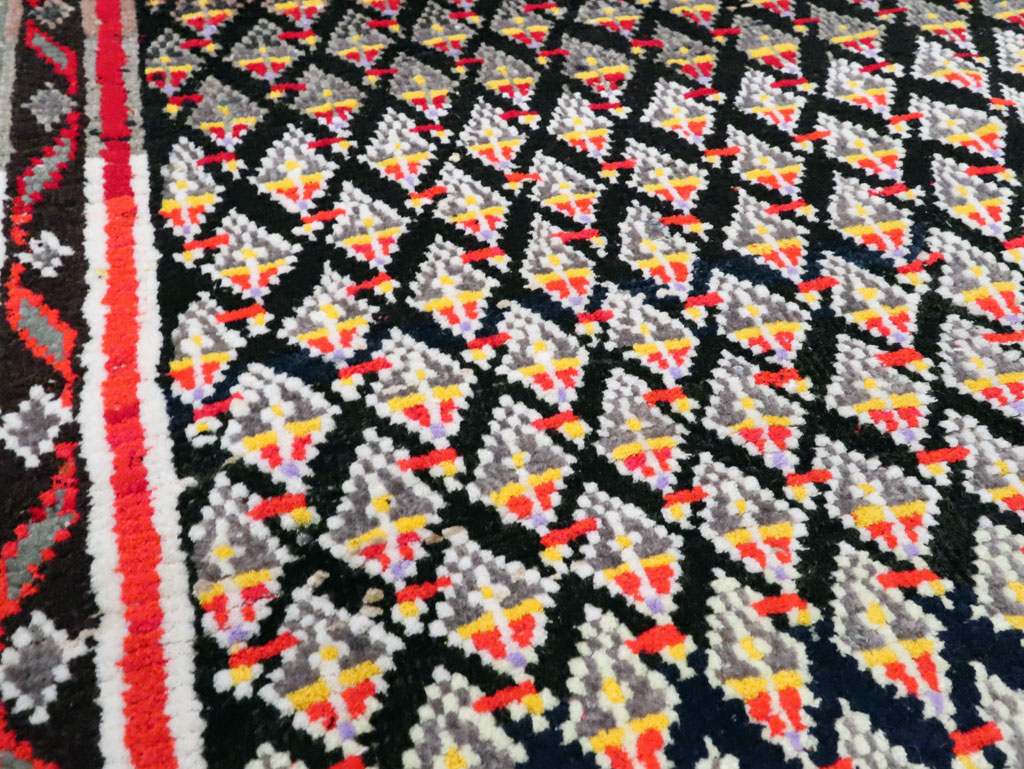 Vintage Persian Malayer Square Throw Rug, No.27428 - Galerie Shabab