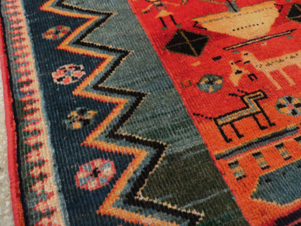 Vintage Persian Pictorial Mahal Rug, No.27431 - Galerie Shabab