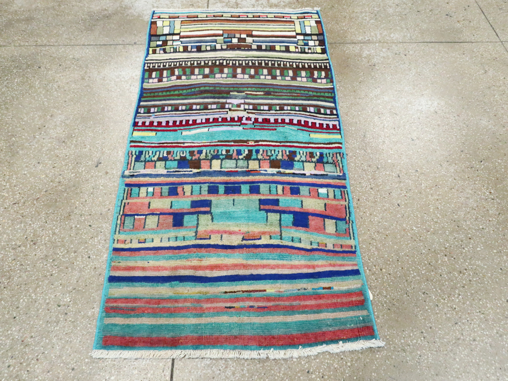 Vintage Persian Mahal Throw Rug, No.27433 - Galerie Shabab