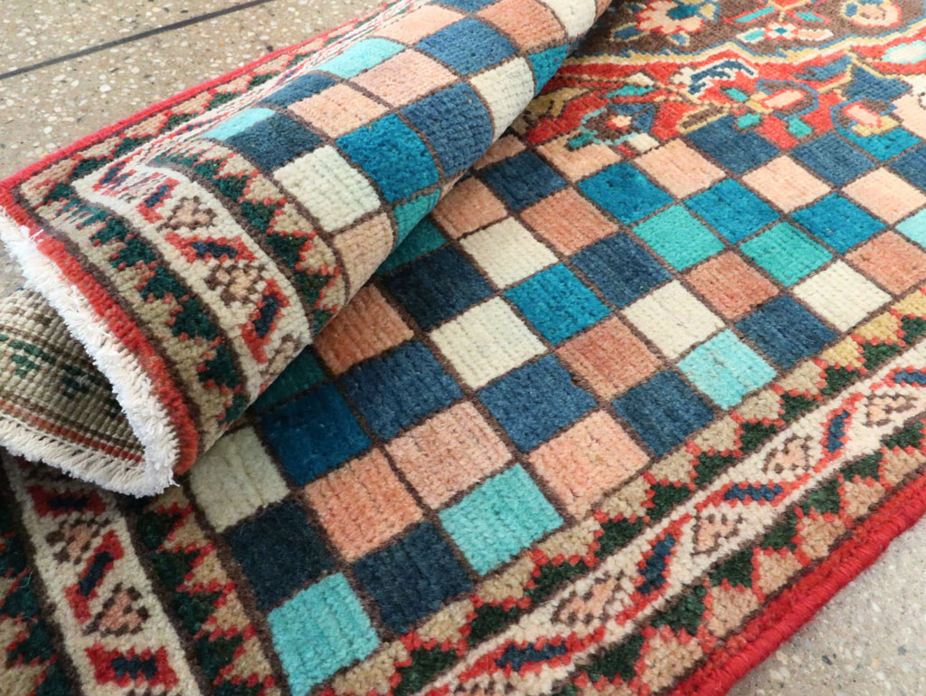 Vintage Persian Mahal Rug, No.27438 - Galerie Shabab