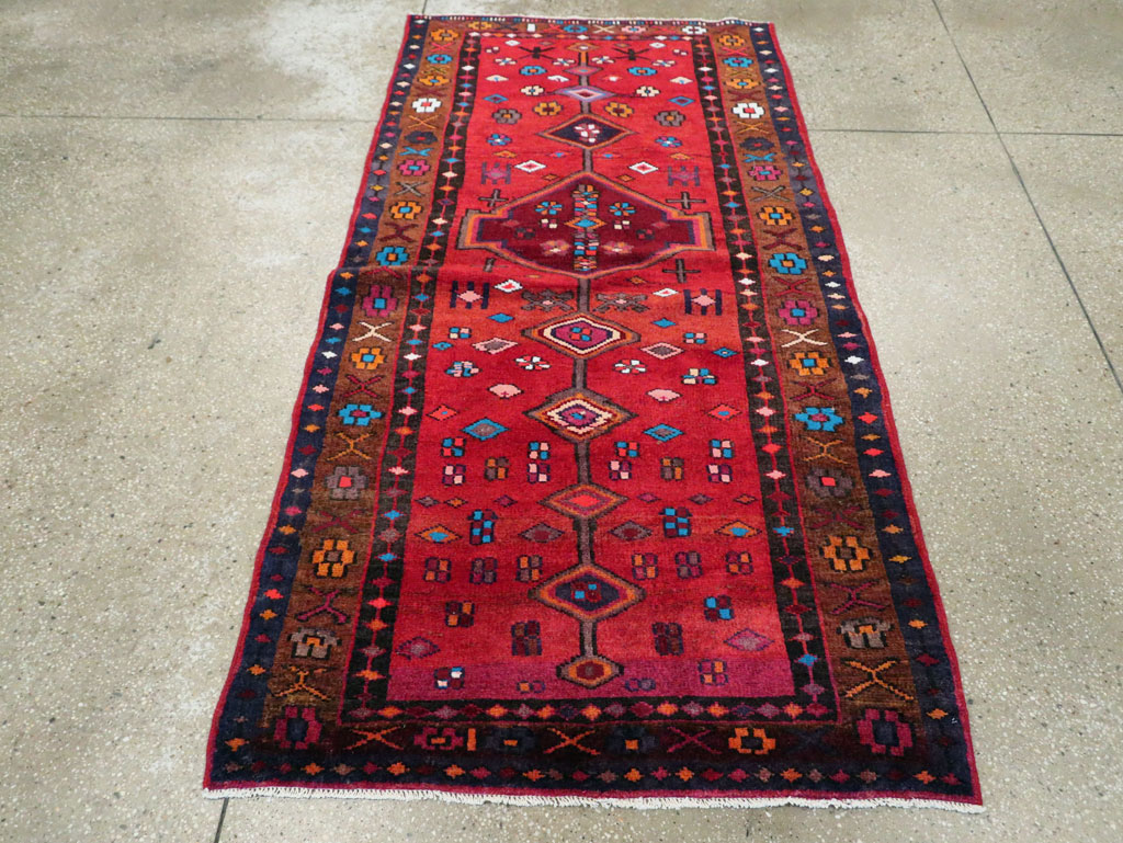 Vintage Persian Hamadan Rug, No.27443 - Galerie Shabab