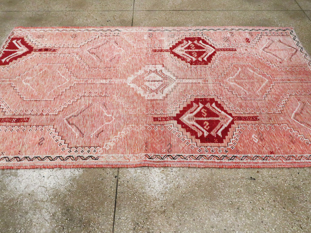 Vintage Persian Shiraz Rug, No.27444 - Galerie Shabab