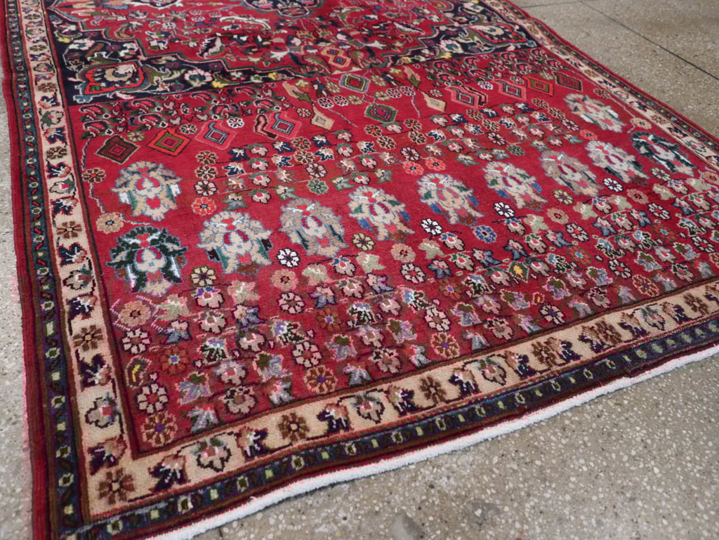 Vintage Persian Mashad Accent Rug, No.27448 - Galerie Shabab