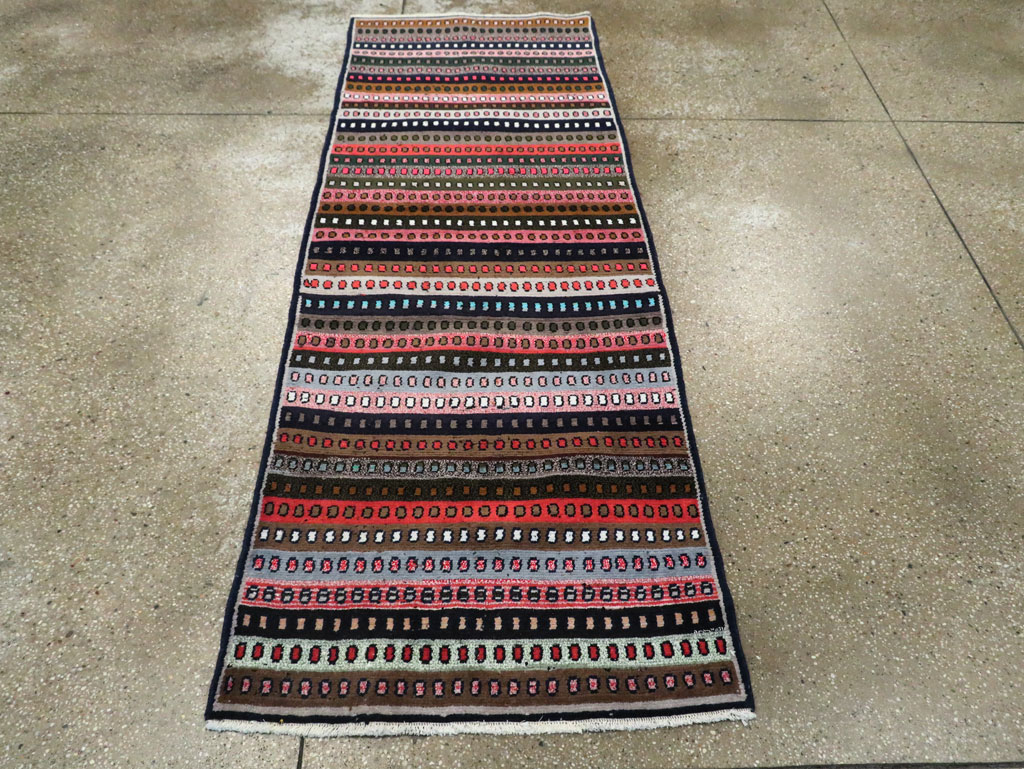 Vintage Persian Hamadan Runner, No.27450 - Galerie Shabab