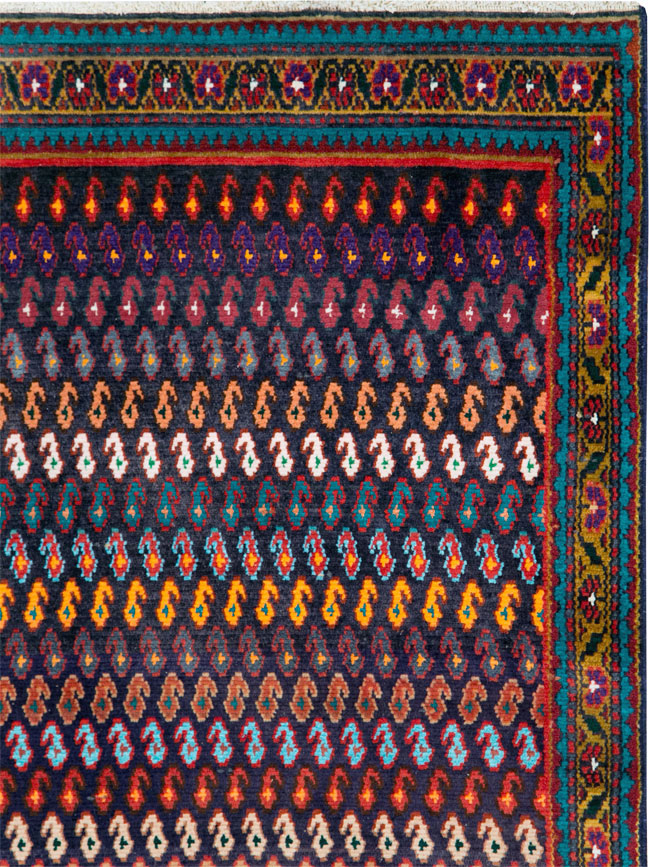 Vintage Persian Hamadan Runner, No.27455 - Galerie Shabab