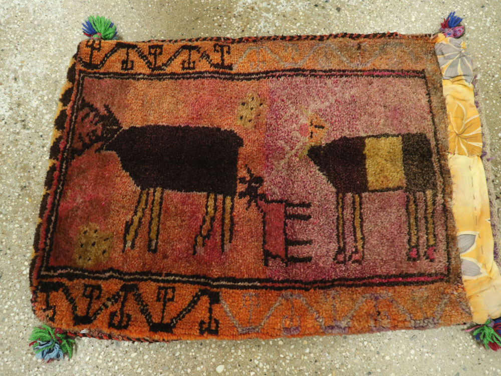 Vintage Turkish Anatolian Pictorial Rug, No.27479 - Galerie Shabab