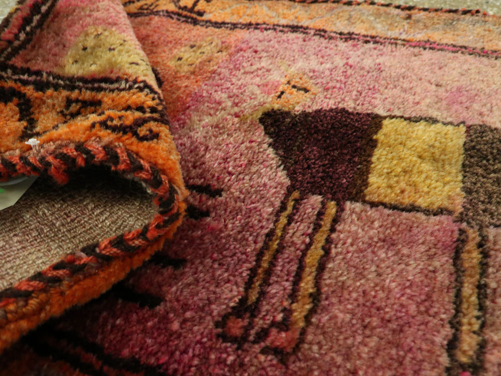 Vintage Turkish Anatolian Pictorial Rug, No.27479 - Galerie Shabab