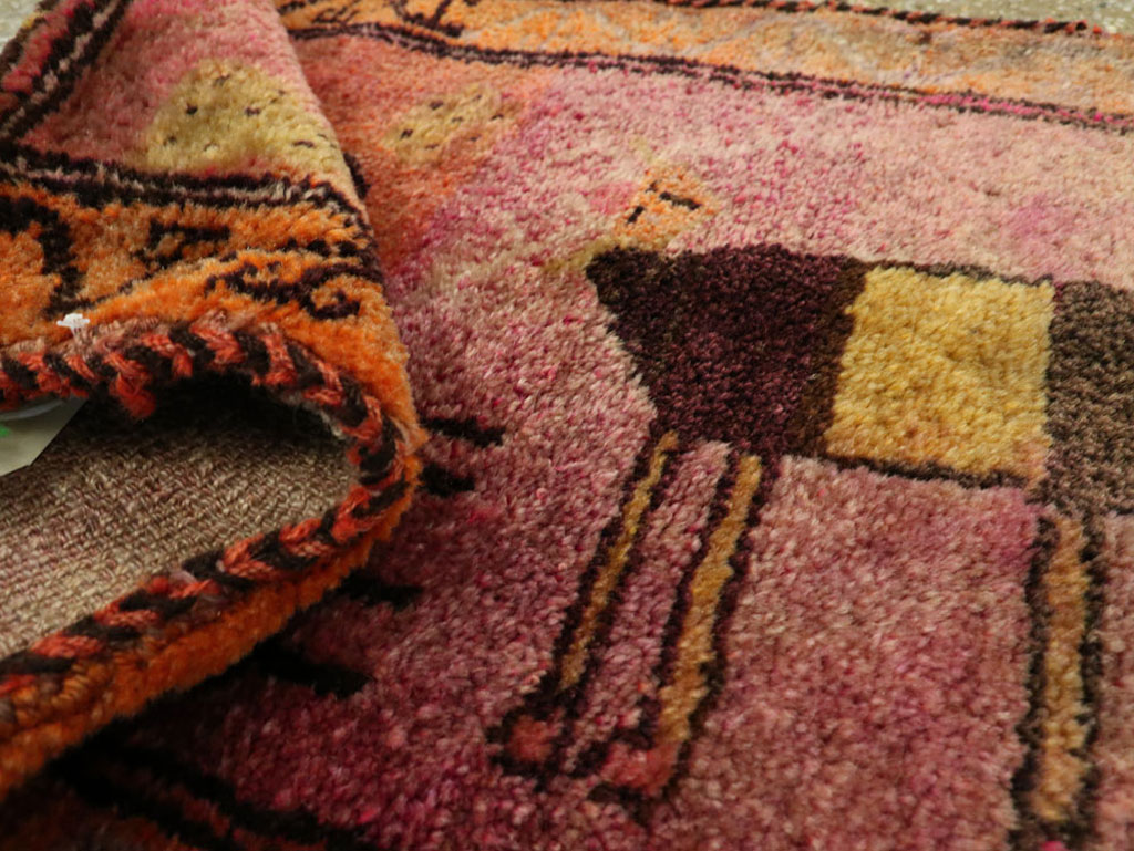 Vintage Turkish Anatolian Pictorial Rug, No.27479 - Galerie Shabab