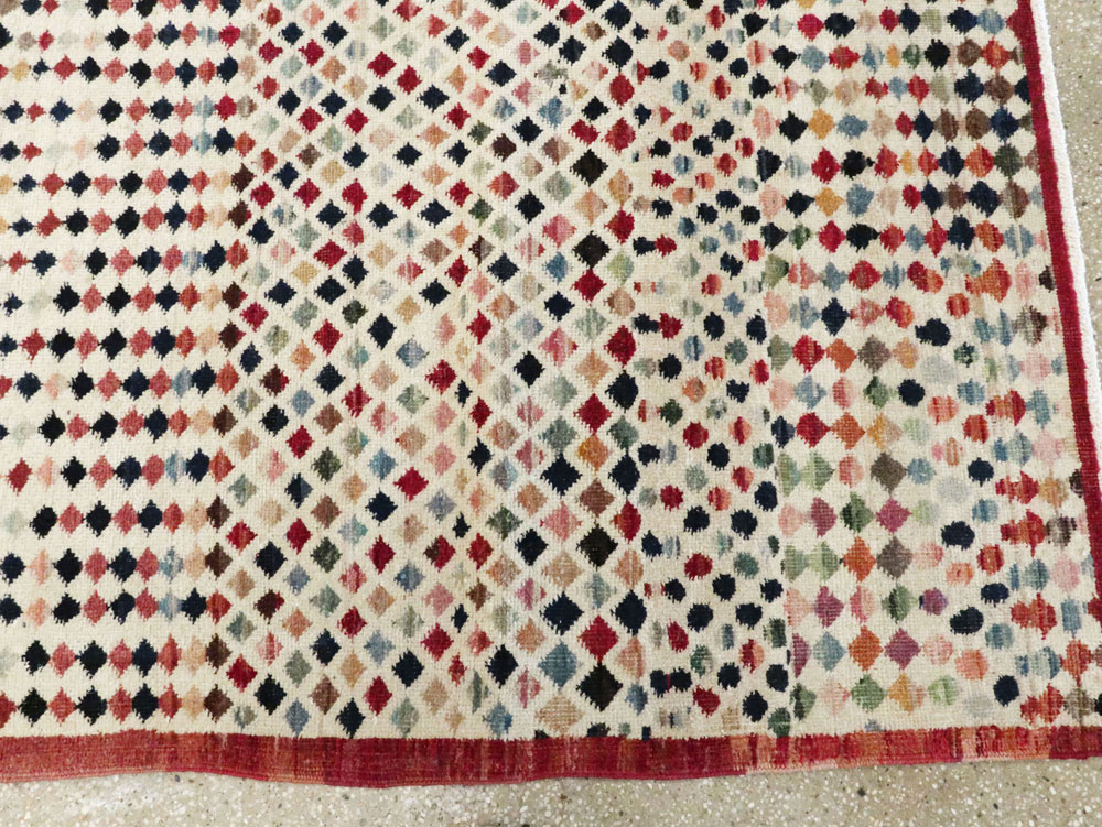 Vintage Turkish Anatolian Gallery Carpet, No.27480 - Galerie Shabab