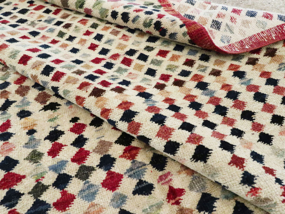 Vintage Turkish Anatolian Gallery Carpet, No.27480 - Galerie Shabab