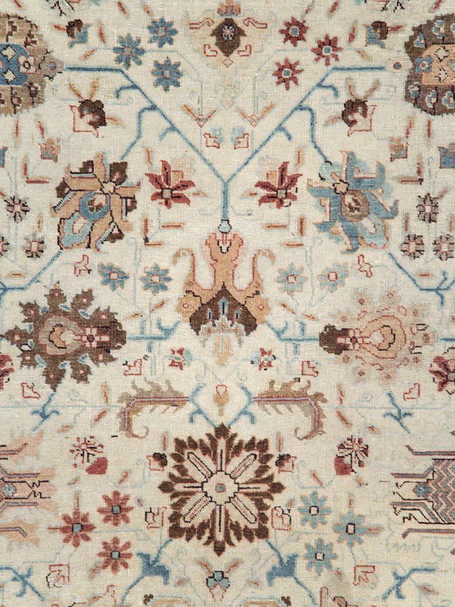 Vintage Persian Tabriz Accent Rug, No.27482 - Galerie Shabab