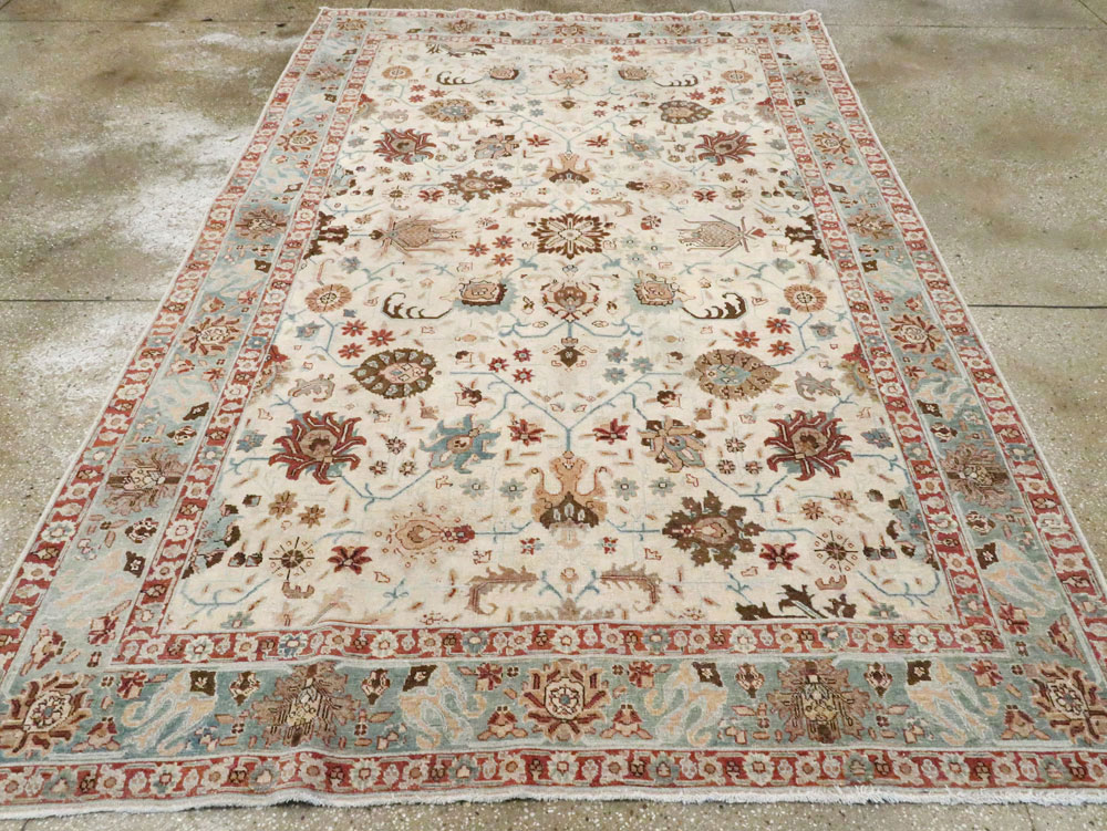 Vintage Persian Tabriz Accent Rug, No.27482 - Galerie Shabab