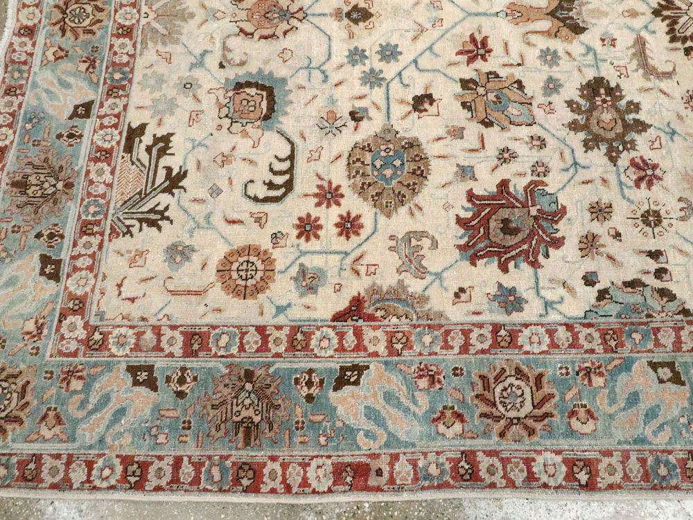 Vintage Persian Tabriz Accent Rug, No.27482 - Galerie Shabab
