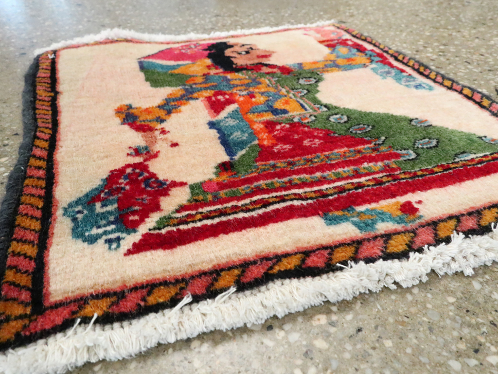 Vintage Persian Shiraz Pictorial Rug, No.27491 - Galerie Shabab