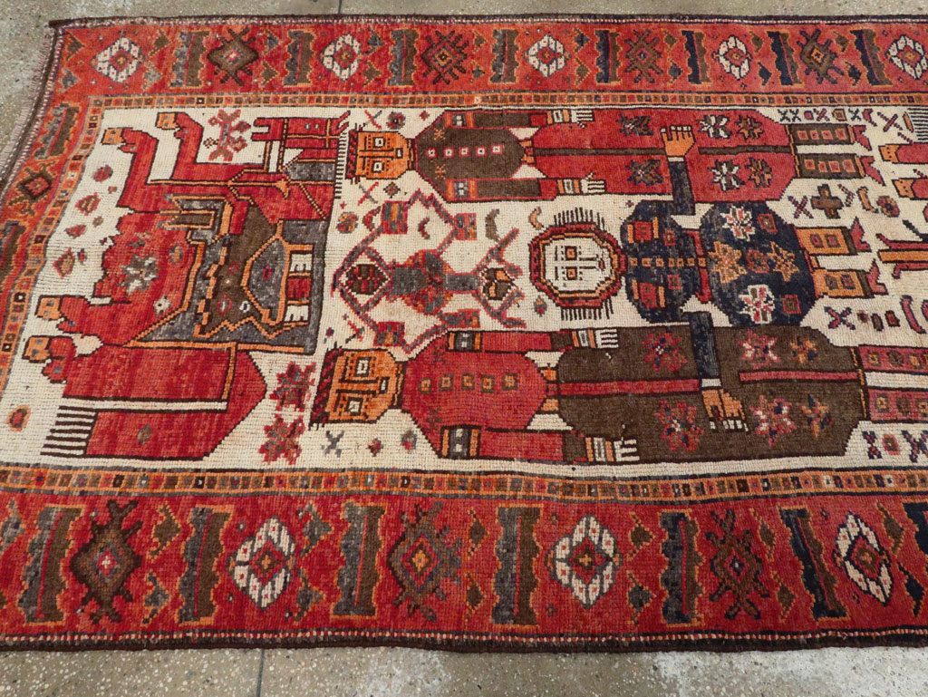 Vintage  Persian Bakhtiari Pictorial Carpet, No.27502 - Galerie Shabab