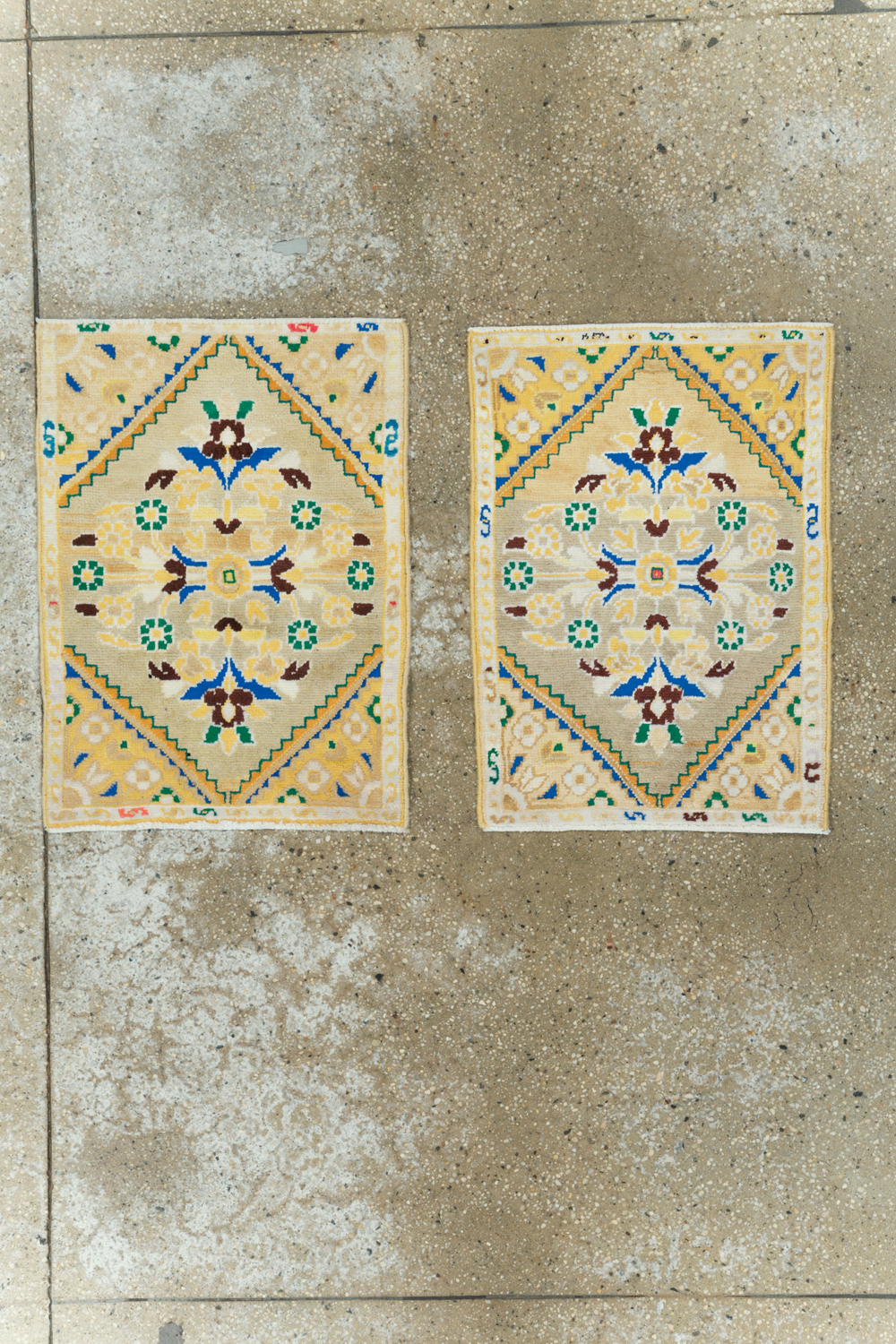 Vintage Persian Mahal Throw Rug (Pair: 2 of 2), No.27508 - Galerie Shabab
