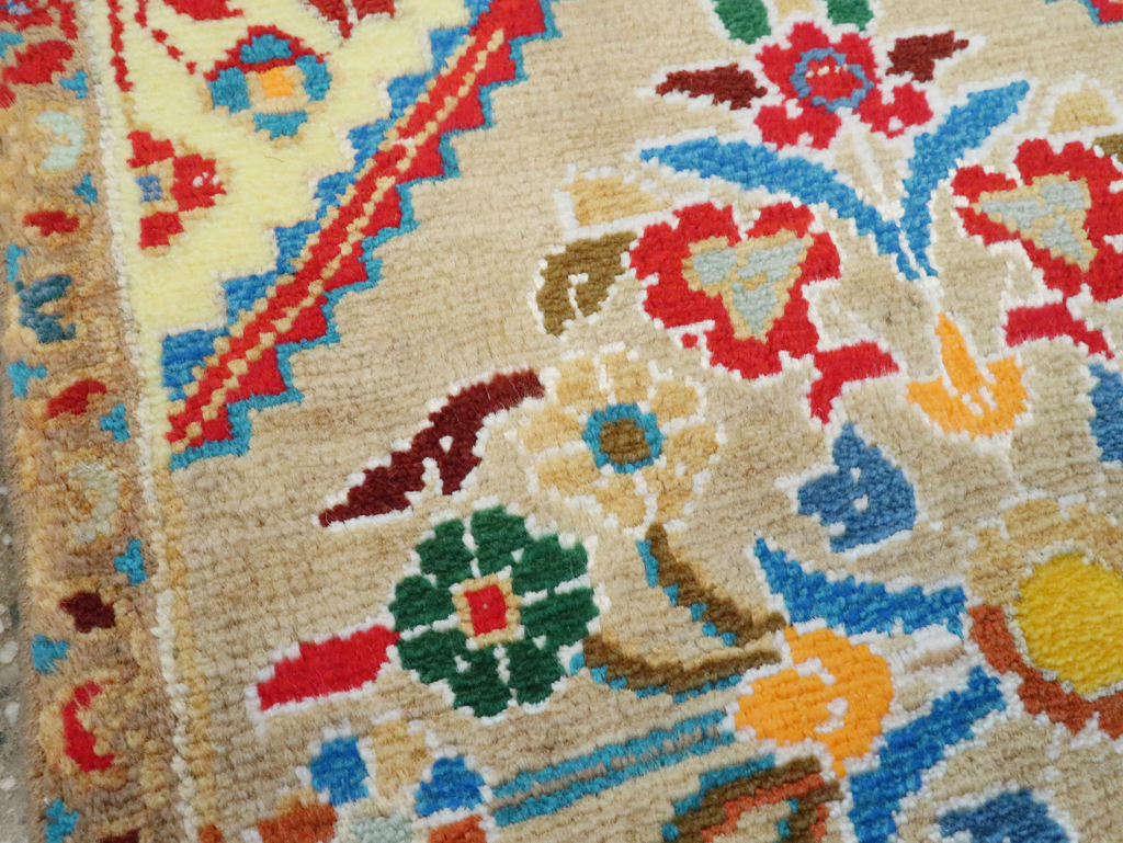 Vintage Persian Mahal Throw Rug (Pair: 1 of 2), No.27509 - Galerie Shabab
