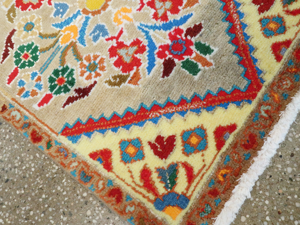 Vintage Persian Mahal Throw Rug (Pair: 1 of 2), No.27509 - Galerie Shabab
