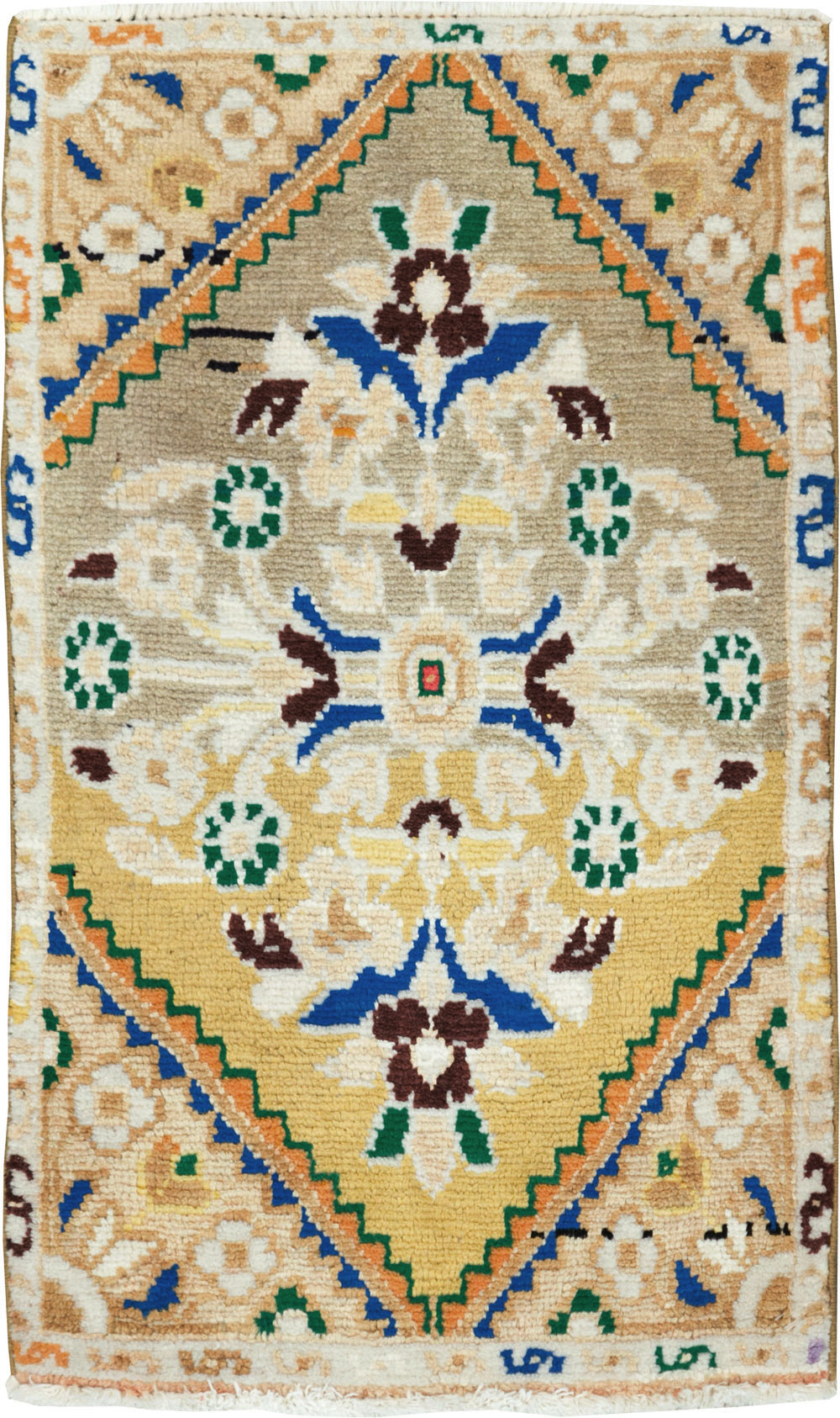 Vintage Persian Hamadan Throw Rug, No.27511 - Galerie Shabab
