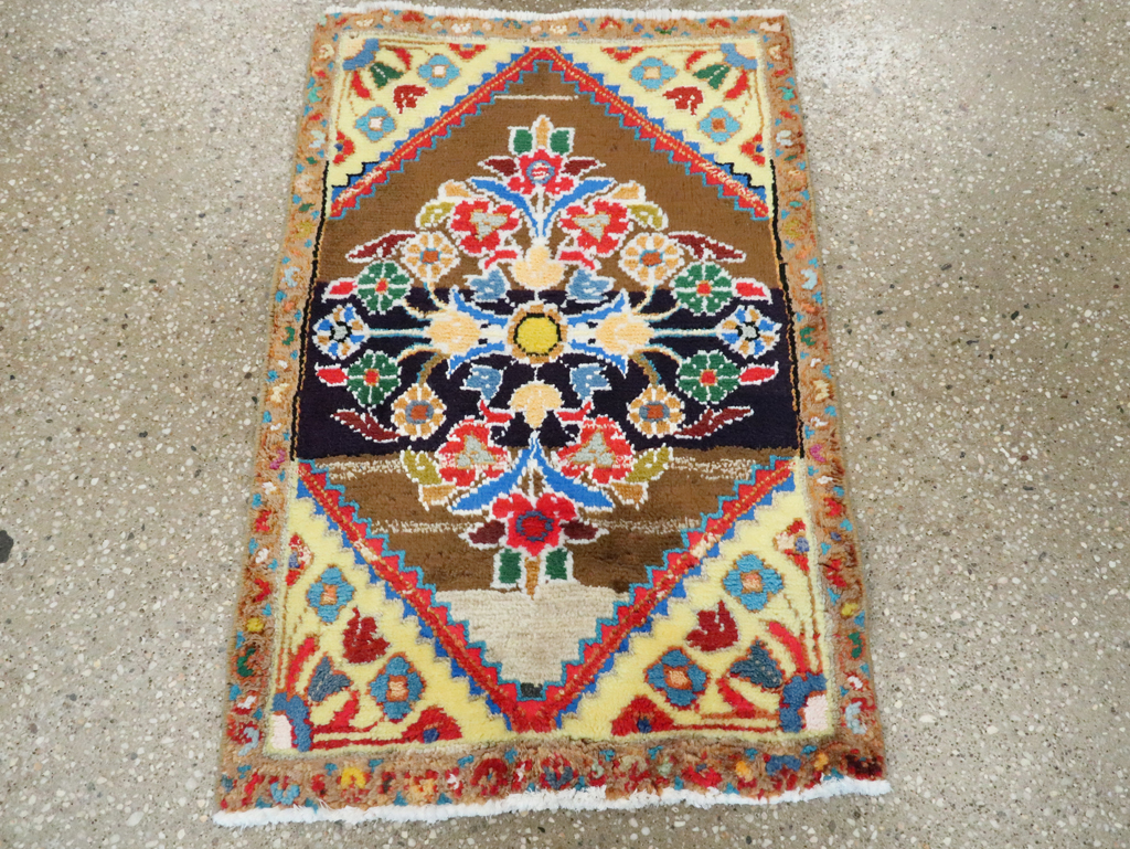 Vintage Persian Hamadan Throw Rug, No.27514 - Galerie Shabab