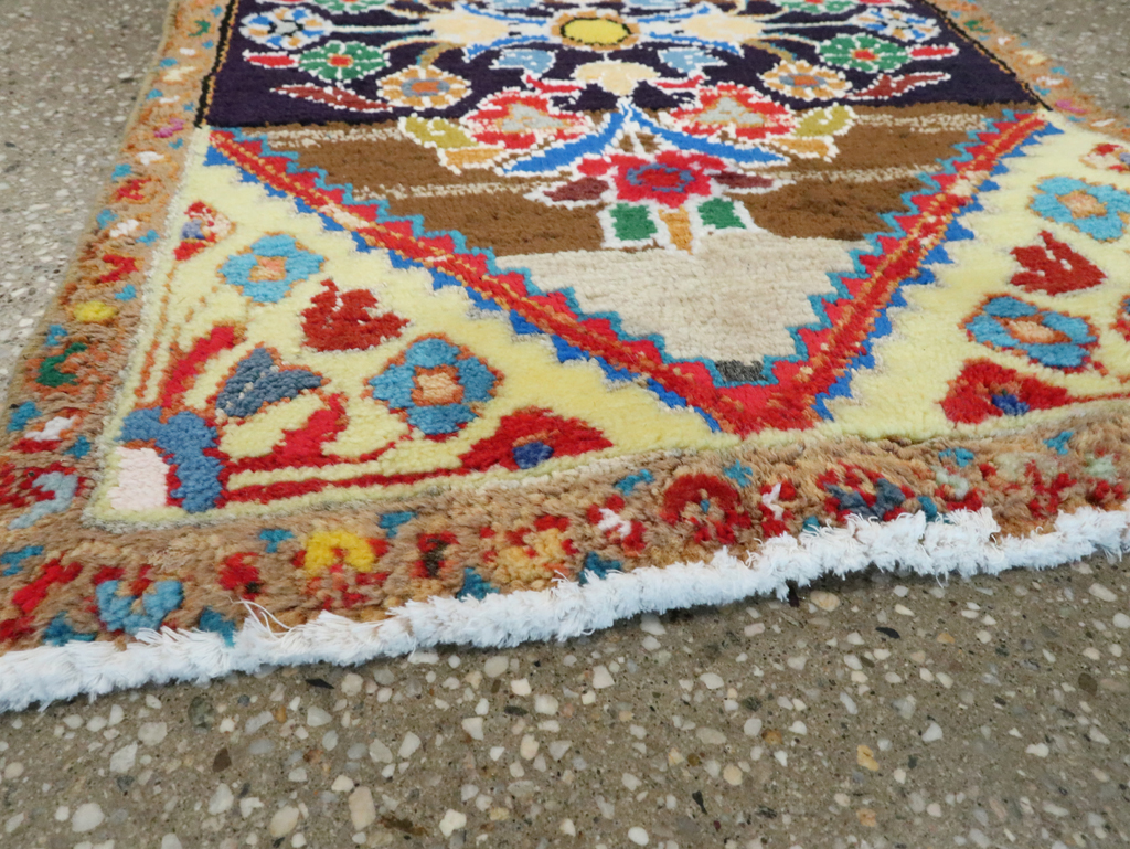 Vintage Persian Hamadan Throw Rug, No.27514 - Galerie Shabab
