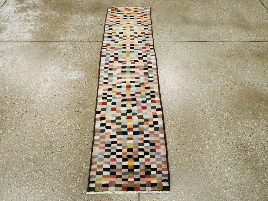 Vintage Persian Mahal Runner, No.27517 - Galerie Shabab