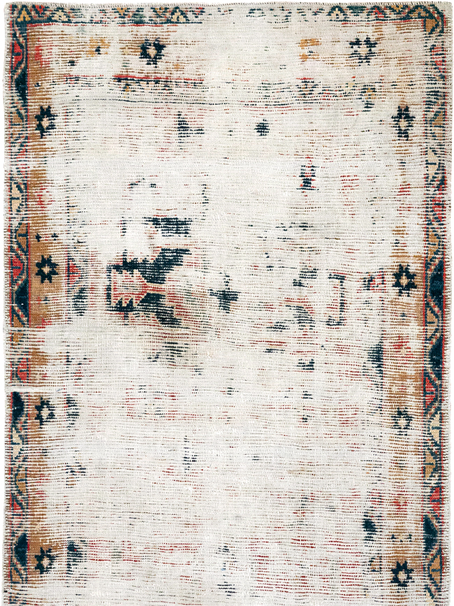 Vintage Persian Karajeh Runner, No.27518 - Galerie Shabab