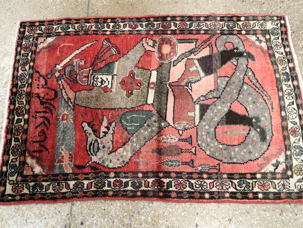 Mid-20th Century Persian Hamadan Pictorial Throw Rug, No.27524 - Galerie Shabab