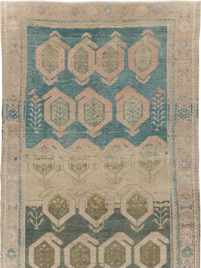 Vintage Persian Malayer Runner, No.27528 - Galerie Shabab