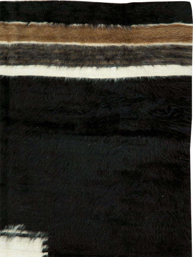 Vintage Turkish Mohair Accent Rug, No.27540 - Galerie Shabab
