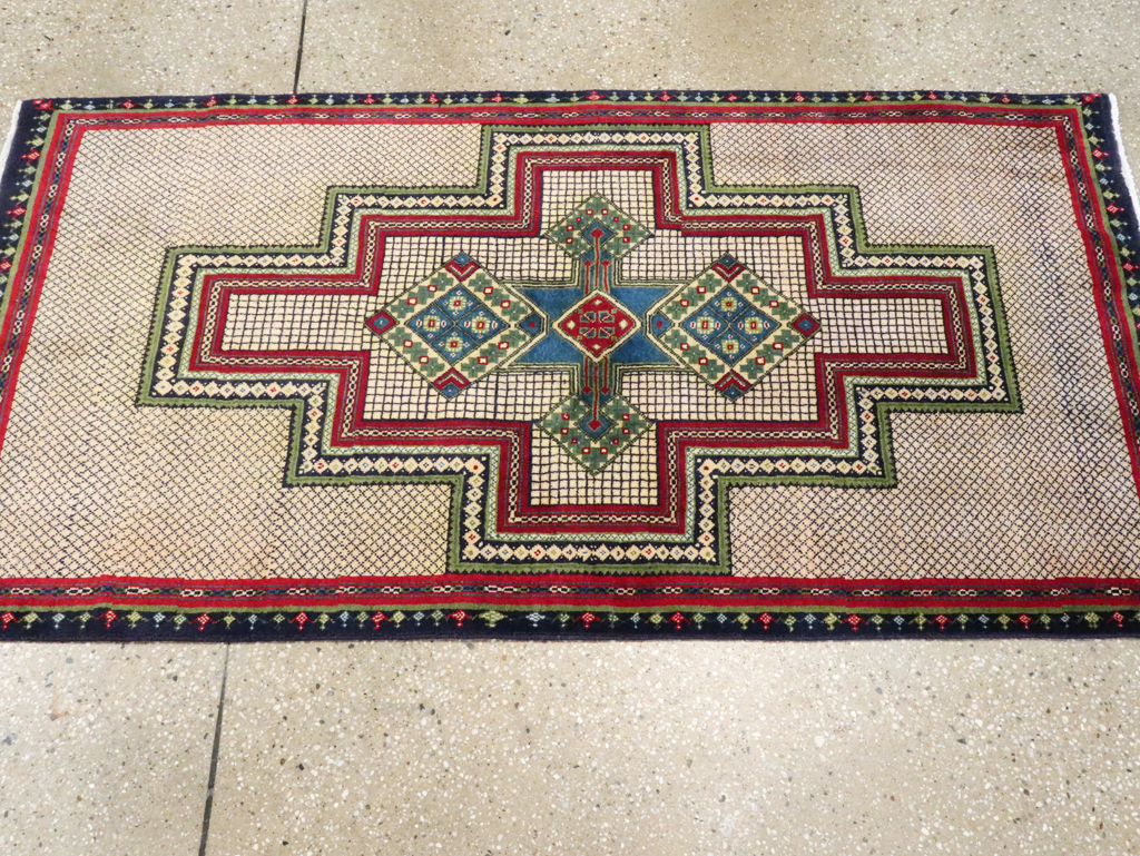 Vintage Persian Hamadan Rug, No.27541 - Galerie Shabab