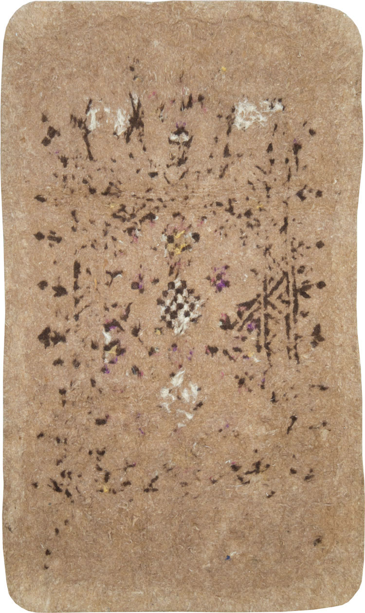 Vintage Persian Namad Felt Accent Rug, No.27545 - Galerie Shabab