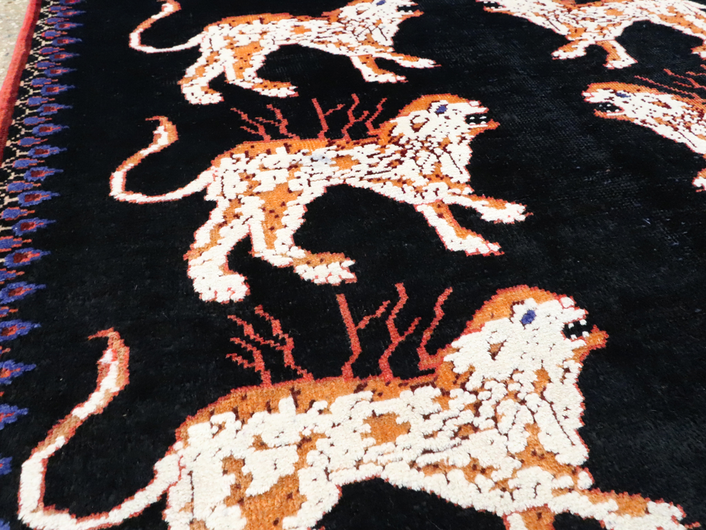 Vintage Persian Pictorial Tabriz Rug, No.27547 - Galerie Shabab