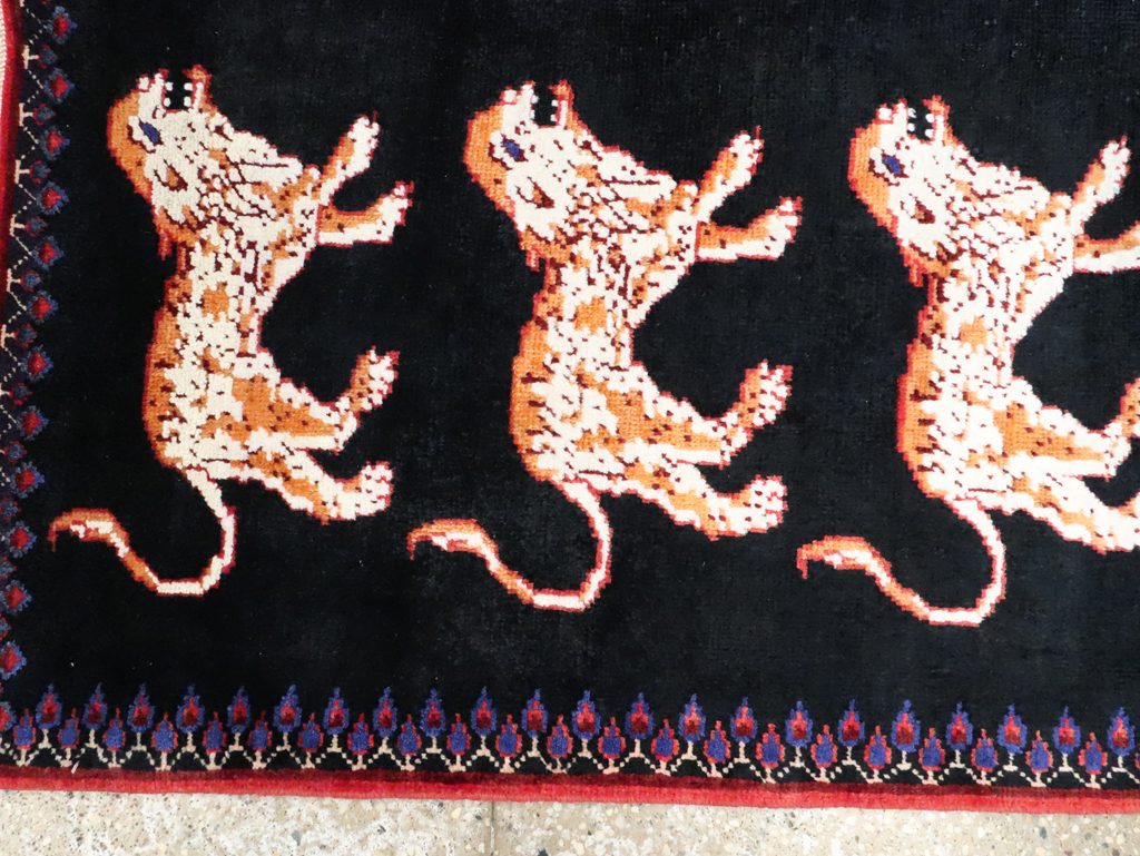 Vintage Persian Pictorial Tabriz Rug, No.27547 - Galerie Shabab