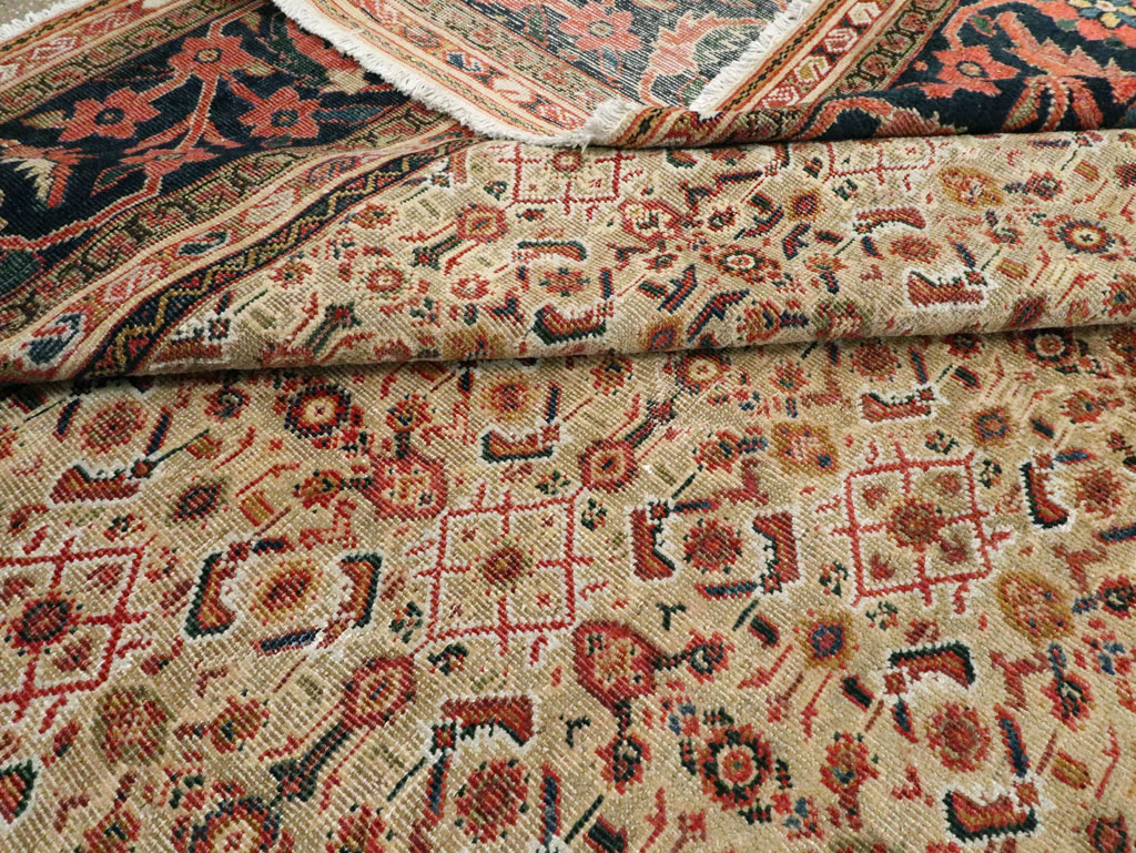 Antique Persian Mahal Large Carpet, No.27563 - Galerie Shabab