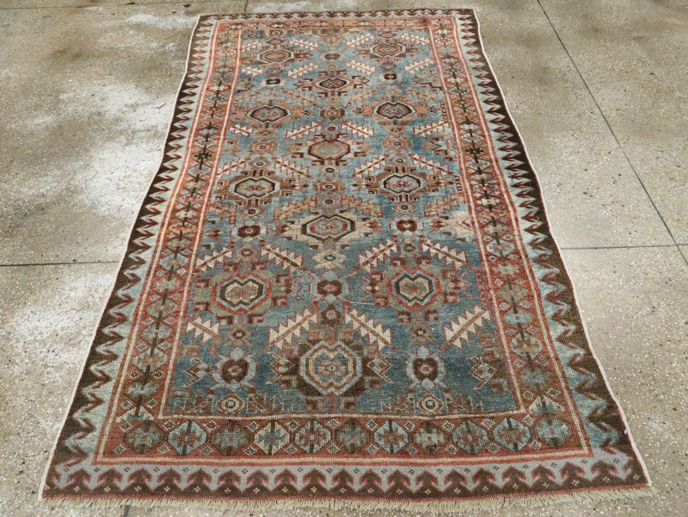 Antique Persian Bidjar Accent Rug, No.27564 - Galerie Shabab
